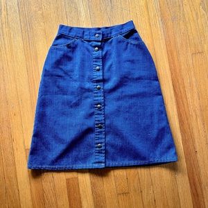 Vintage Levi’s denim skirt